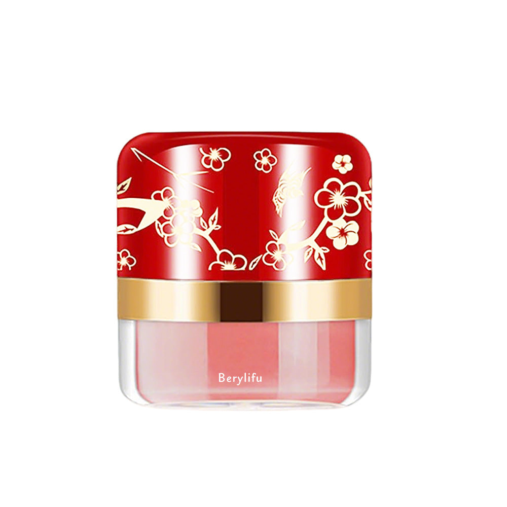 Matte Blush With Long-lasting Wear That Resists Powder Fallout