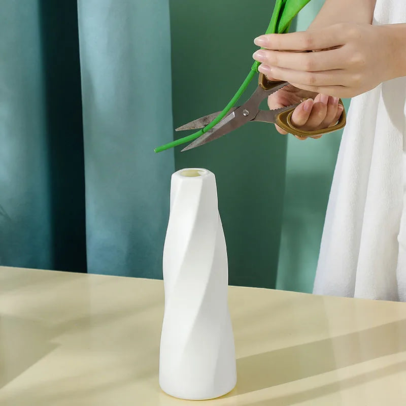 Simple Vase Decoration Living Room Flower Arrangement Vase Dining Table Light Luxury Style Vase Home Dried Flower Storage Bottle