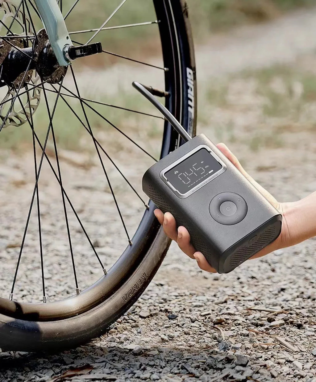 NEW MIJIA Air Pump 2 Pro Portable Electric Inflator Pump Digital Display Inflator 150psi Max Basketball Tire 2500mAh Bike Car