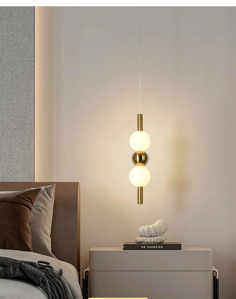 Bedside Pendant Lights for Bedroom Nordic 4 Ball Pendant Lamp for TV Background Kitchen Island Restaurant Dinning Room LED Light