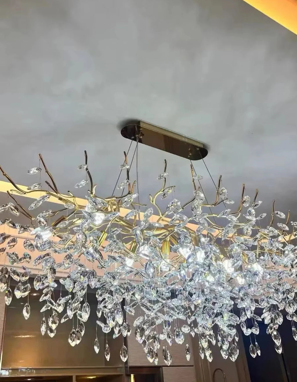Luxury Gold Crystal LED Chandeliers Living Dining Room Bedroom Lighting Lustre Ceiling Pendant Lamps Indoor Villa Lights Fixture