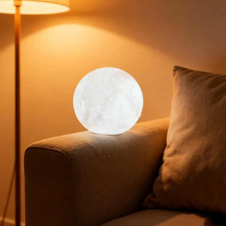 3D 8cm Wireless Moon Lamp Night Light Small Gift for All Occasions This 3D wireless moon lamp ser...