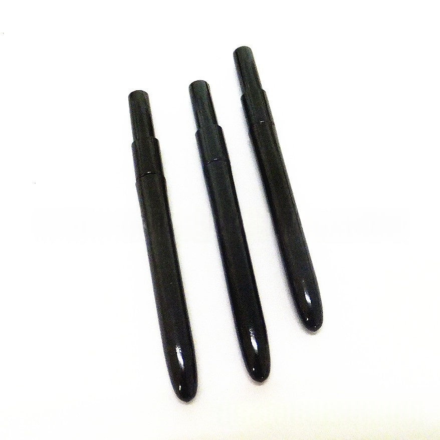 Portable Lip And Eyeliner Brush With A Cap