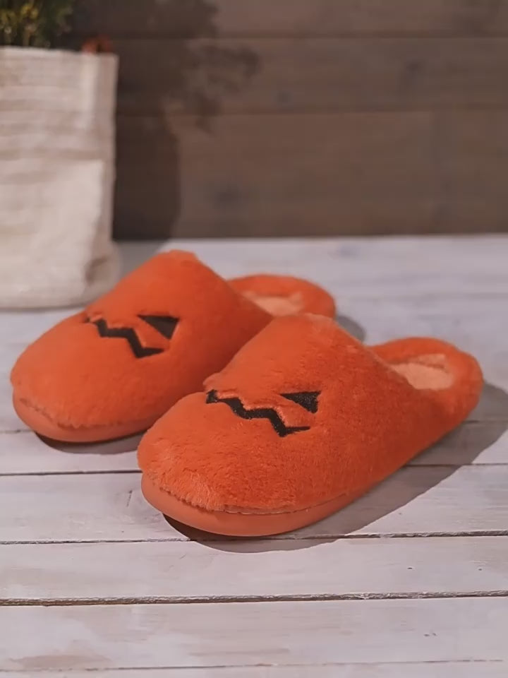 Cute Halloween Pumpkin Slippers Winter Warm Plush Bedroom Floor Home Slippers Casual Slip On Comfortable Cozy Indoor House Shoes