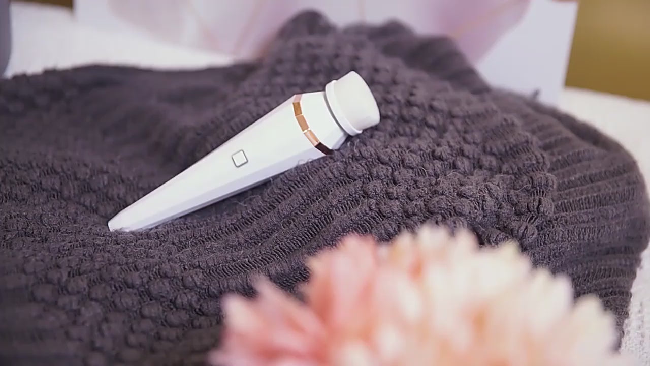 4 In 1 USB Rechargeable Electric Facial Cleansing Brush Soft Skin Care Portable Massager Face Brush Deep Cleaning Device