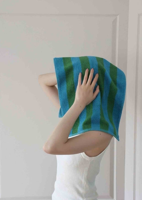 Ultra Soft Absorbent Retro Stripe Bath Towel - 100% Organic Premium